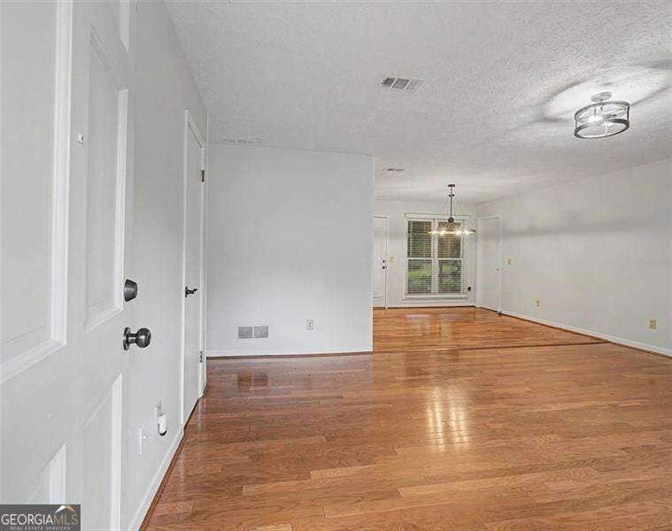 Photo of 3095 Woodland Drive NW, Kennesaw, GA 30152 (MLS # 10834040)