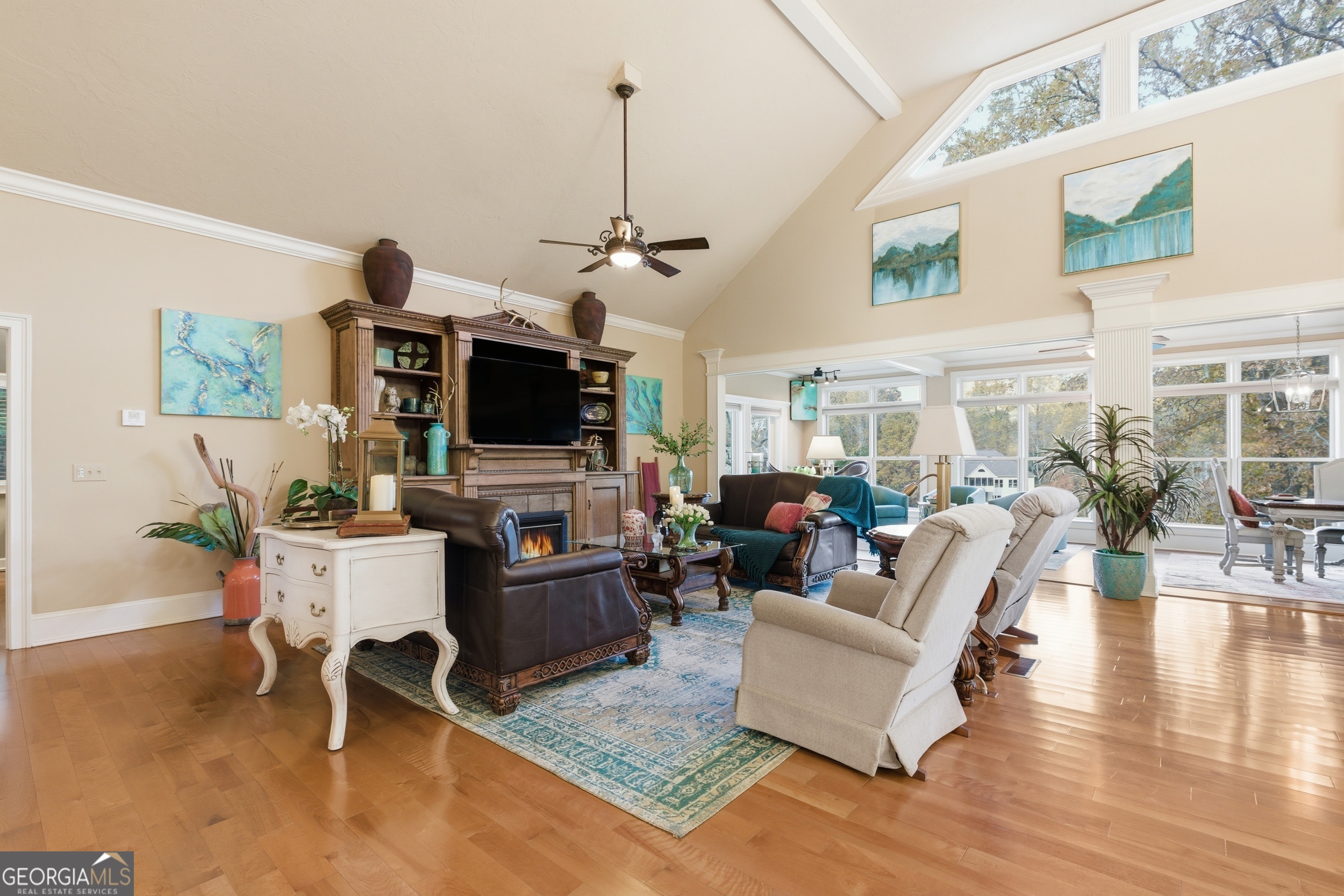 Clarkesville, Georgia 30523, United States, 6 Bedrooms Bedrooms, ,4 BathroomsBathrooms,Residential,Active,241542