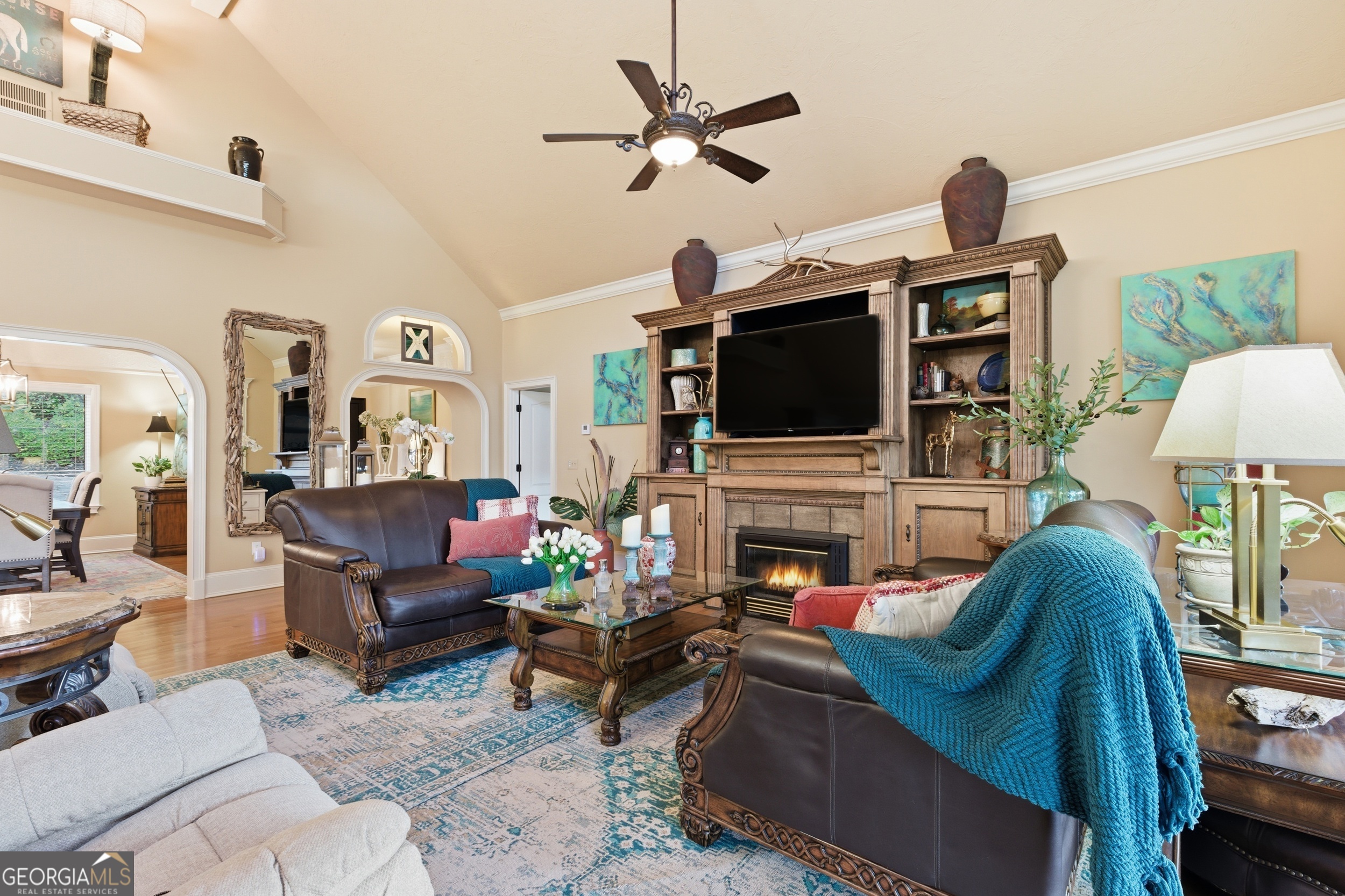 Clarkesville, Georgia 30523, United States, 6 Bedrooms Bedrooms, ,4 BathroomsBathrooms,Residential,Active,241542