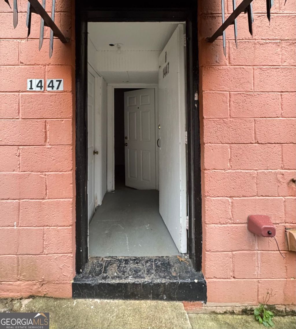 Photo of 1447 Oxford Road NE, Atlanta, GA 30307 (MLS # 10655589)