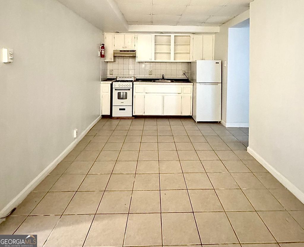 Photo of 1447 Oxford Road NE, Atlanta, GA 30307 (MLS # 10655589)