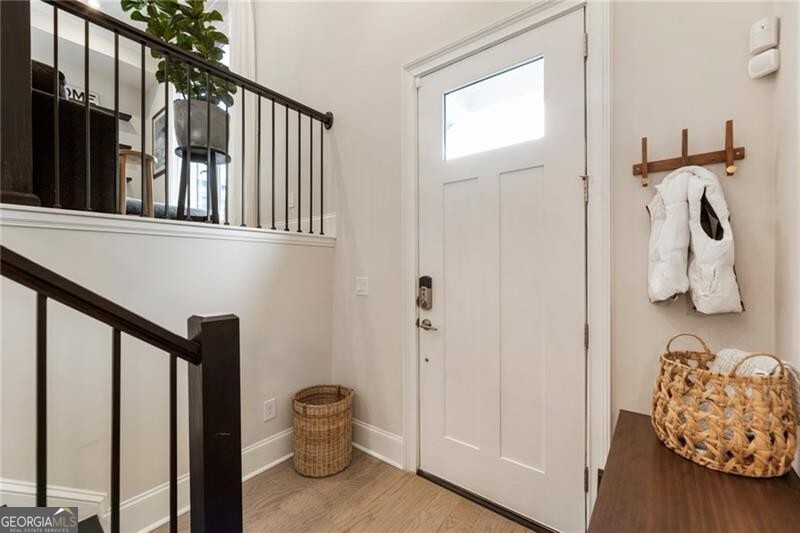 884 Mayfield RD