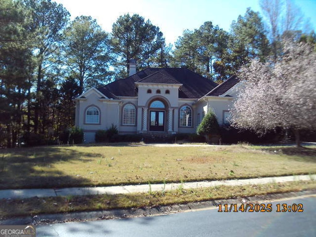 Photo of 433 Abbey Springs Way, McDonough, GA 30253 (MLS # 10659846)