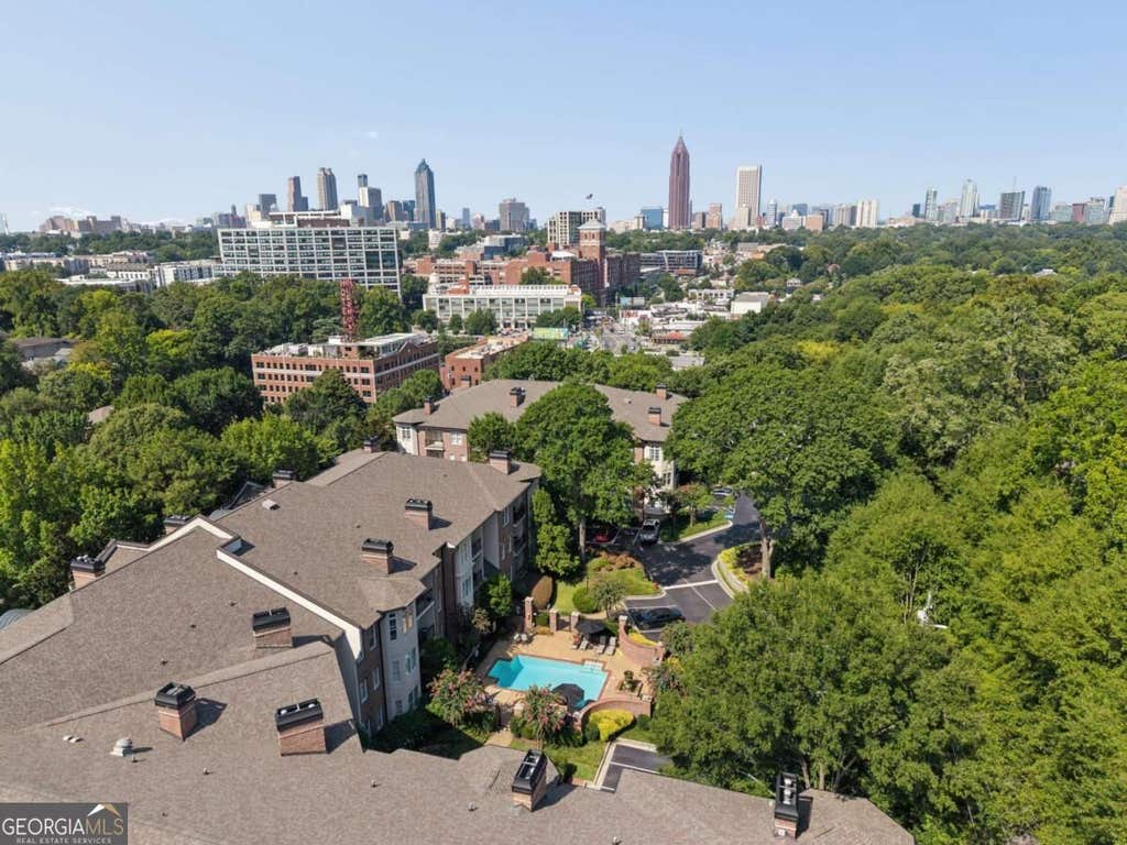 Photo of 828 Highland Lane NE #2106, Atlanta, GA 30306 (MLS # 10829839)