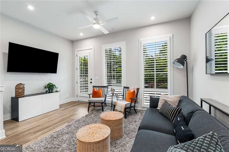 Longreen - Residential Lease