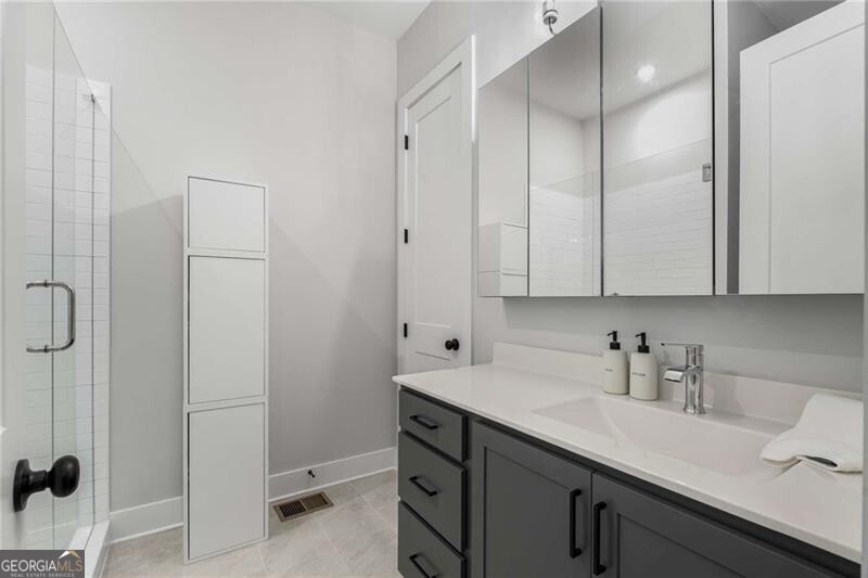Longreen - Residential Lease