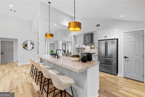 1217 Fairfield DR Marietta GA 30068