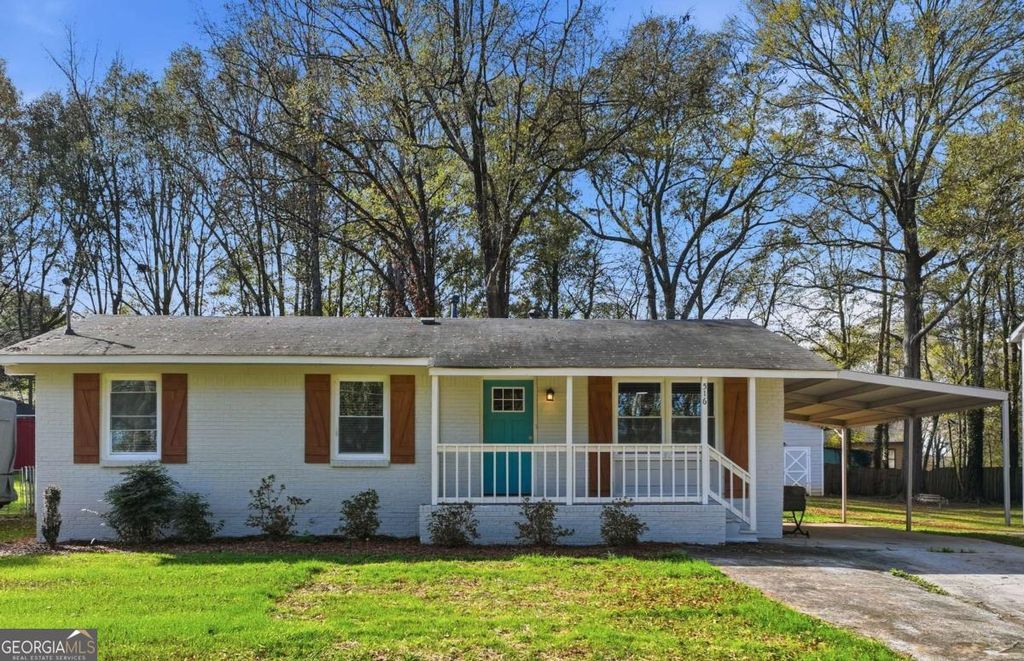 Photo of 516 Landers Street, Monroe, GA 30655 (MLS # 10689251)