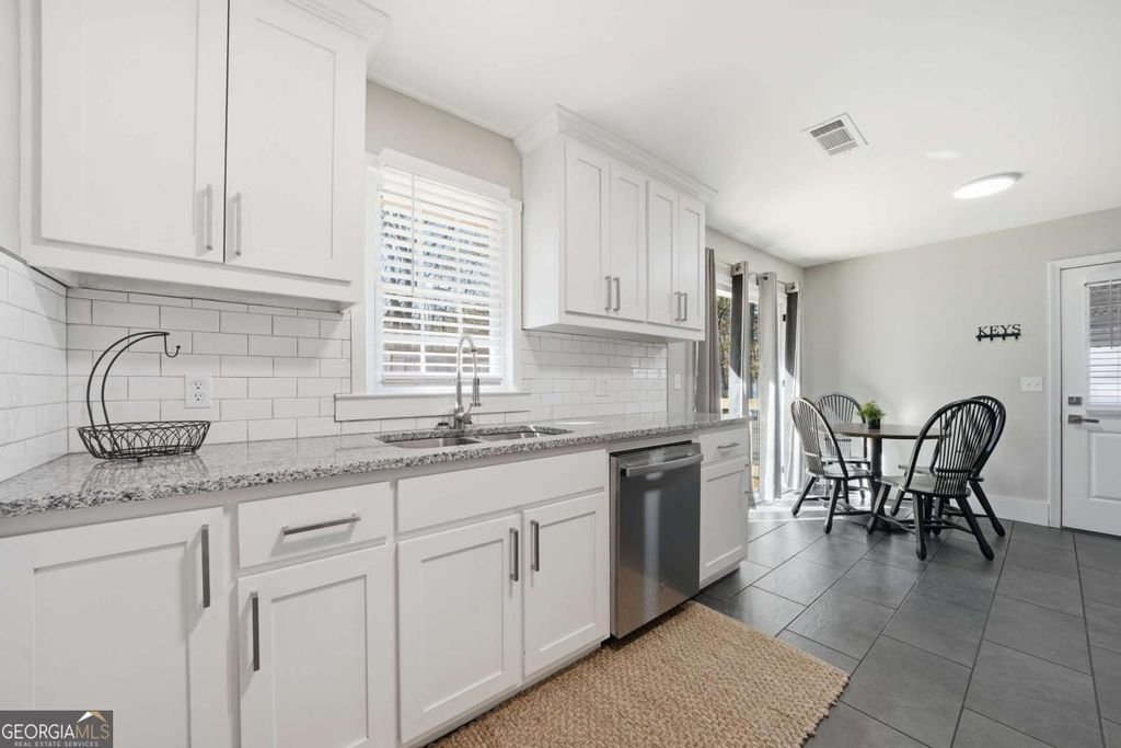 Photo of 516 Landers Street, Monroe, GA 30655 (MLS # 10689251)