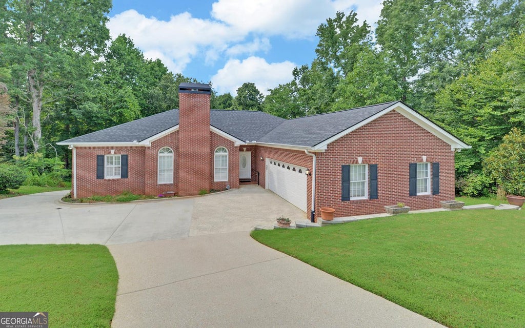 Photo of 4151 Summit Chase, Gainesville, GA 30506 (MLS # 10815178)