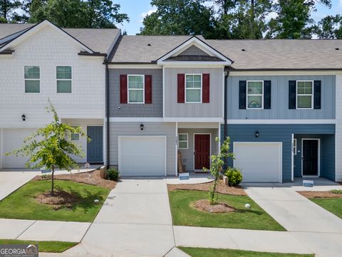 Photo of 3461 Lakeview Creek #218, Lithonia, GA 30038 (MLS # 10623309)