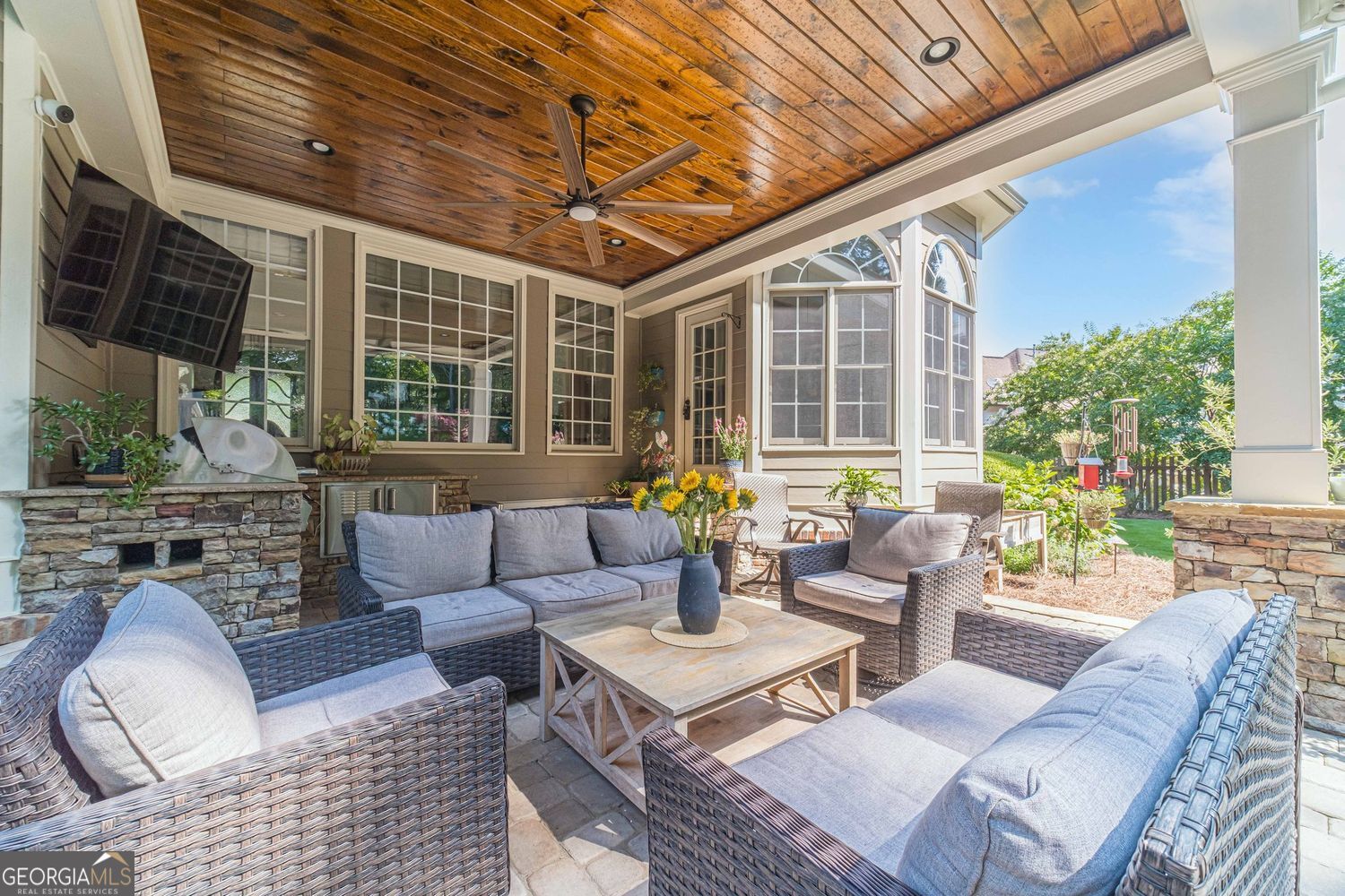 Dacula, Georgia 30019, United States, 5 Bedrooms Bedrooms, ,4 BathroomsBathrooms,Residential,Active,199248