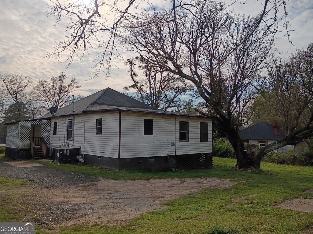 Photo of 211 Arnco 6th Street, Newnan, GA 30263 (MLS # 10715936)