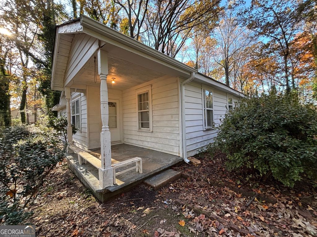 Photo of 1111 Hemphill Road, Stockbridge, GA 30281 (MLS # 10660632)