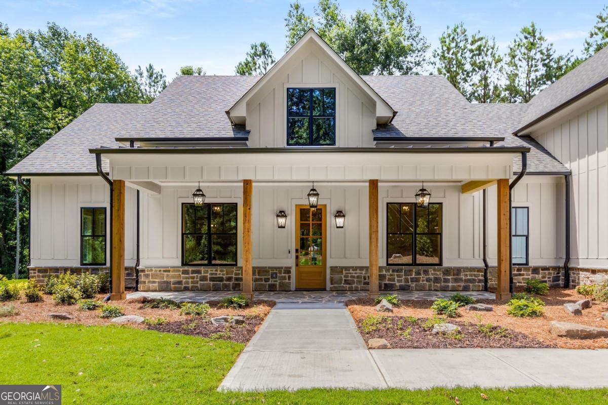 229 Eagles WAY