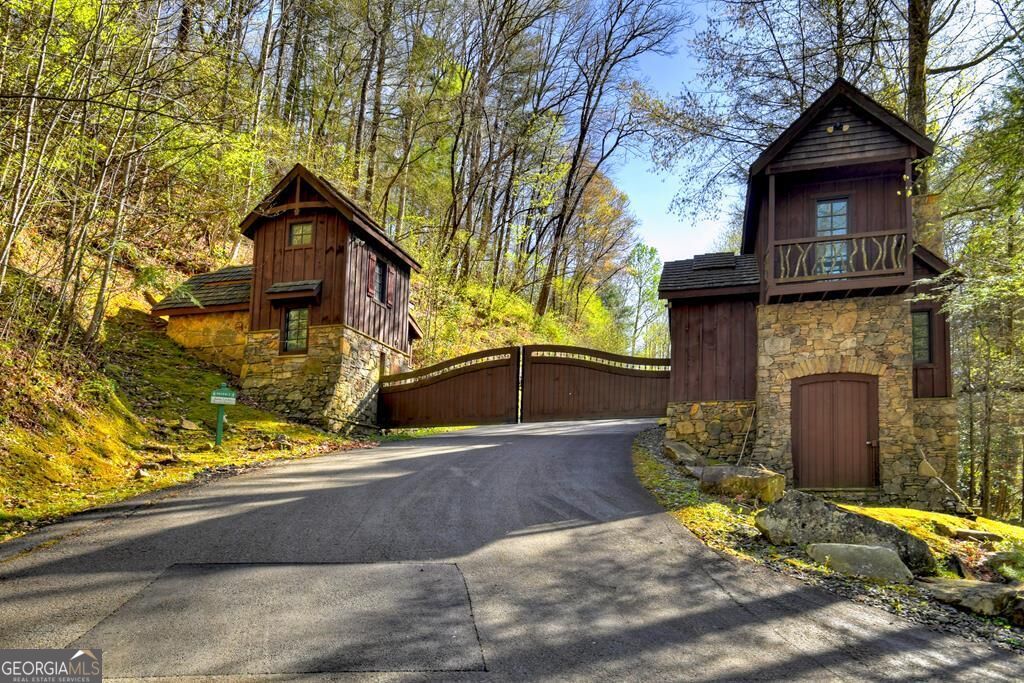 LOT 3 Wilderness WAY