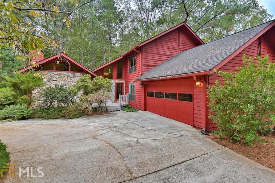 Fantastic find in sought after Martins Landing! Private large cul-de-sac lot. 2-story foyer with large windows provides an abundance of natural light. Maintenance free mature landscaping with irrigation system. Genuine hardwoods, vaulted ceilings, large separate dining room. Cozy stacked stone wood burning fireplace in 2 story family room. Large eat-in kitchen has SS appliances, granite counters and plenty of storage. Master has 2 closets and updated master bath with new vanity, tiled shower/tub and new floors. Finished terrace level has 2nd kitchen with full set of SS appliances, bedroom, full bath, 2nd laundry hook-up’s and flex space. Screened porch off terrace level overlooking private backyard.