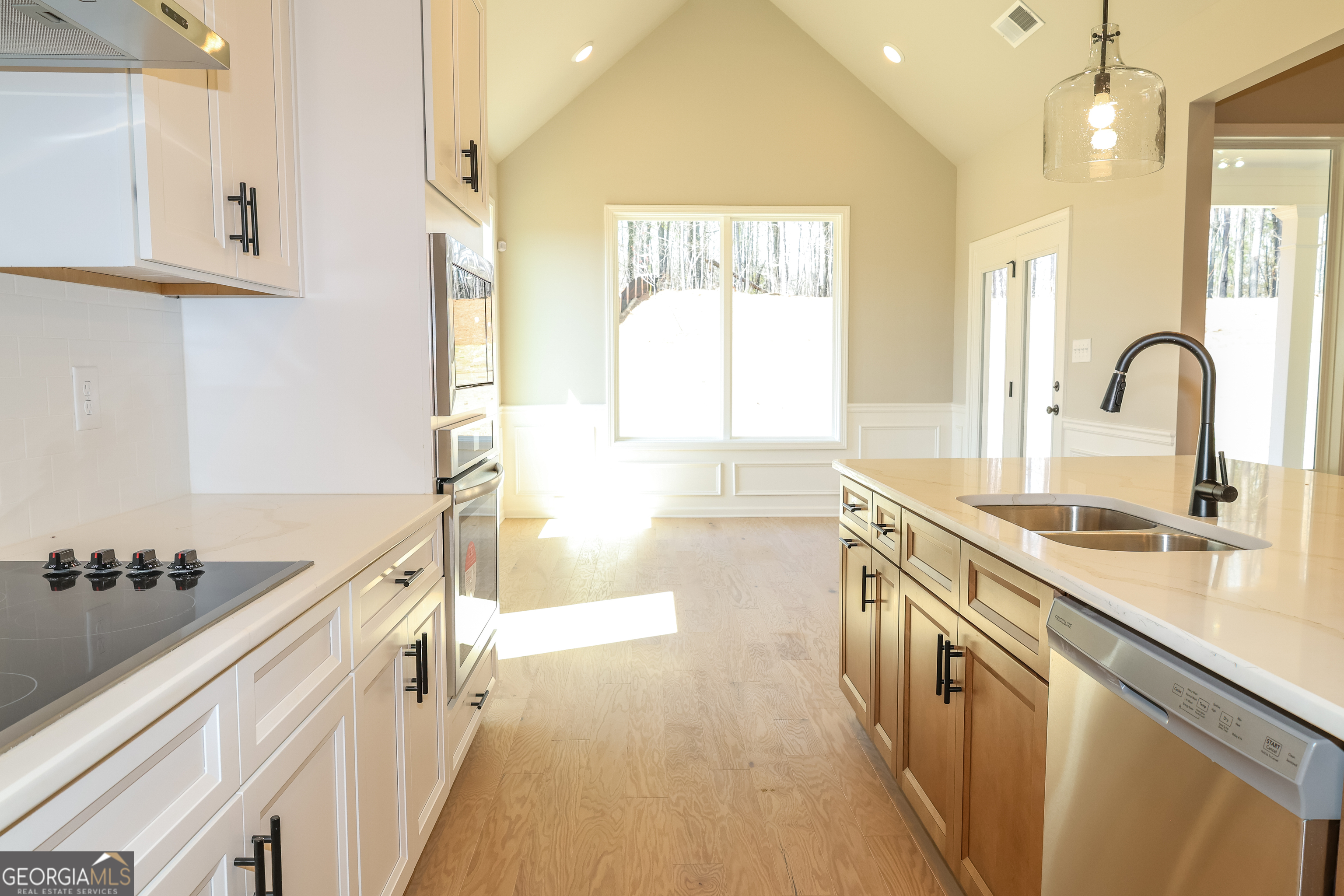 Belle Hall - Residential