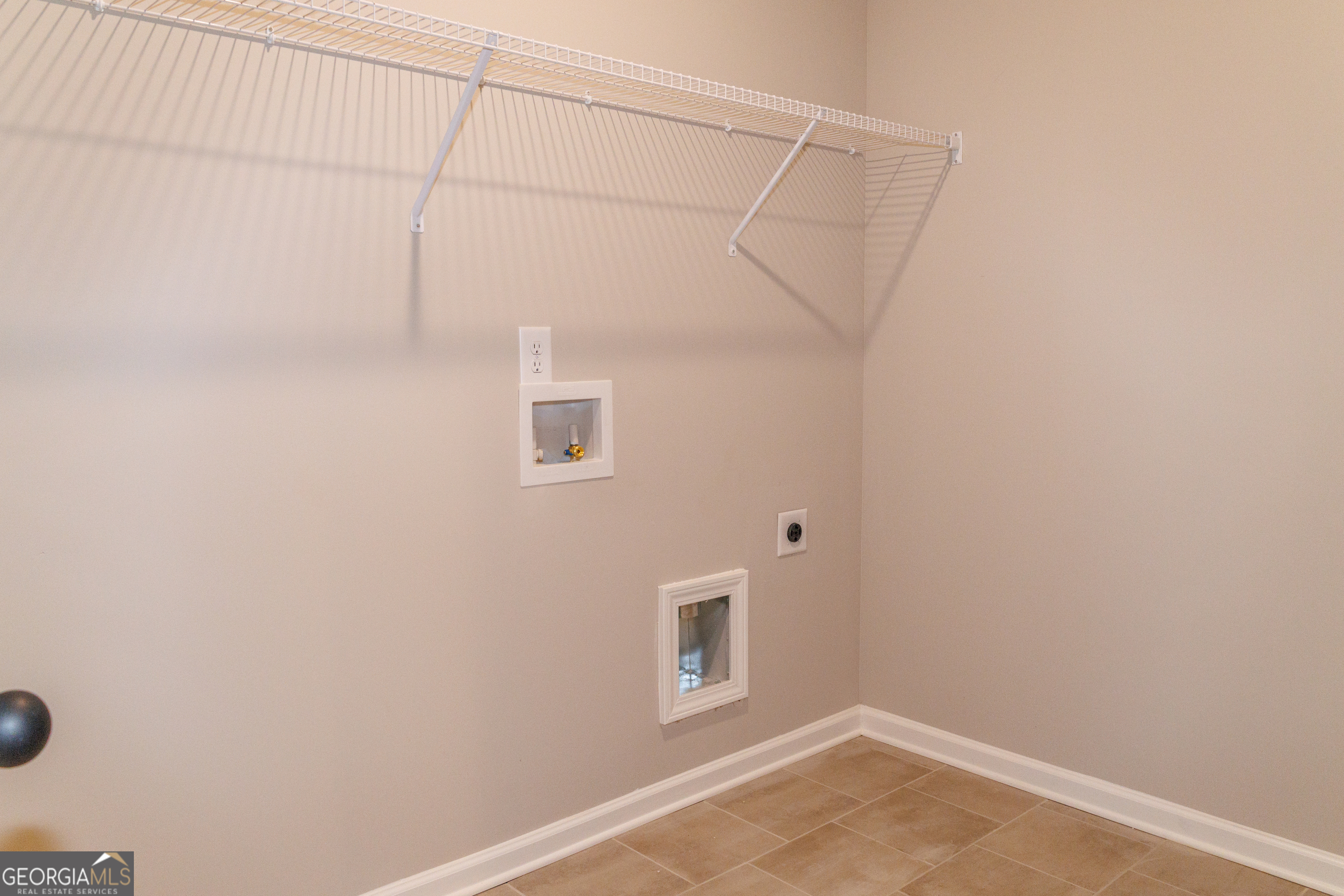 Belle Hall - Residential