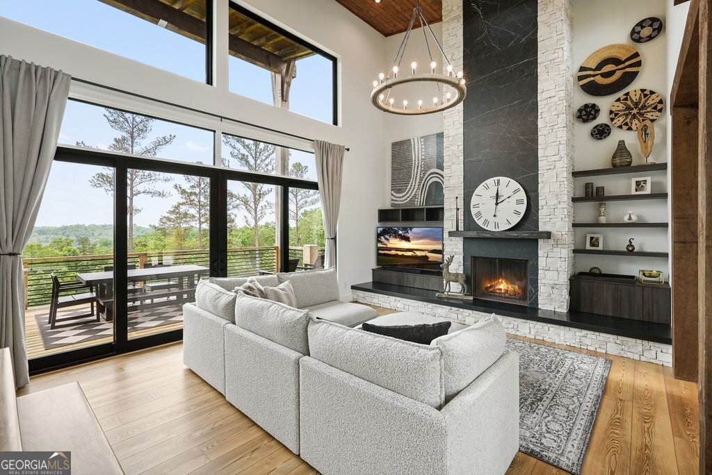 191 High River Landing CT