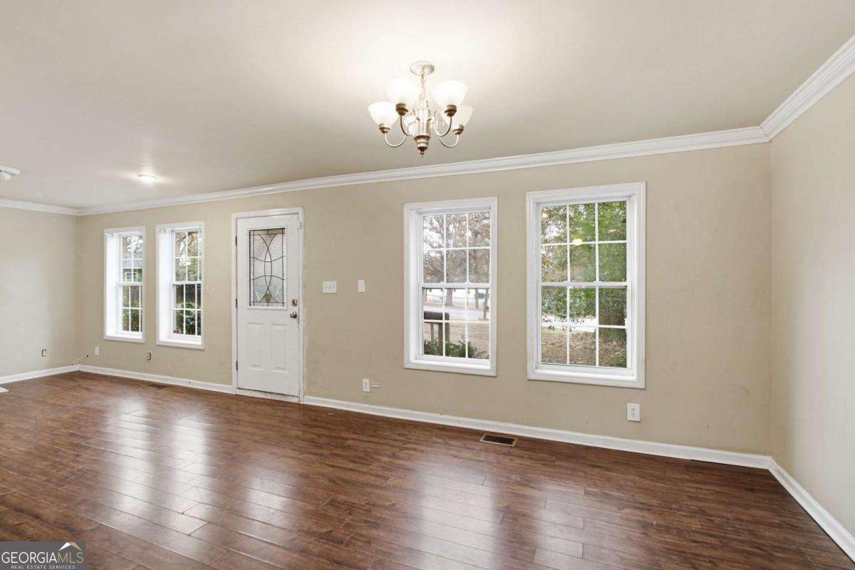 914 Bouldercrest DR SE