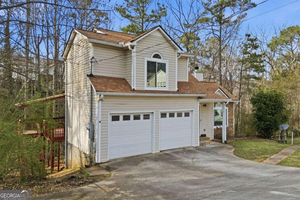 Photo of 204 Hillcrest Ridge, Canton, GA 30115 (MLS # 10700432)