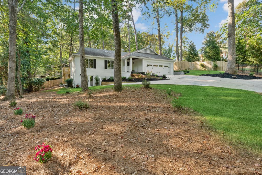 Photo of 7790 Chestnut Hill Road, Cumming, GA 30041 (MLS # 10765961)