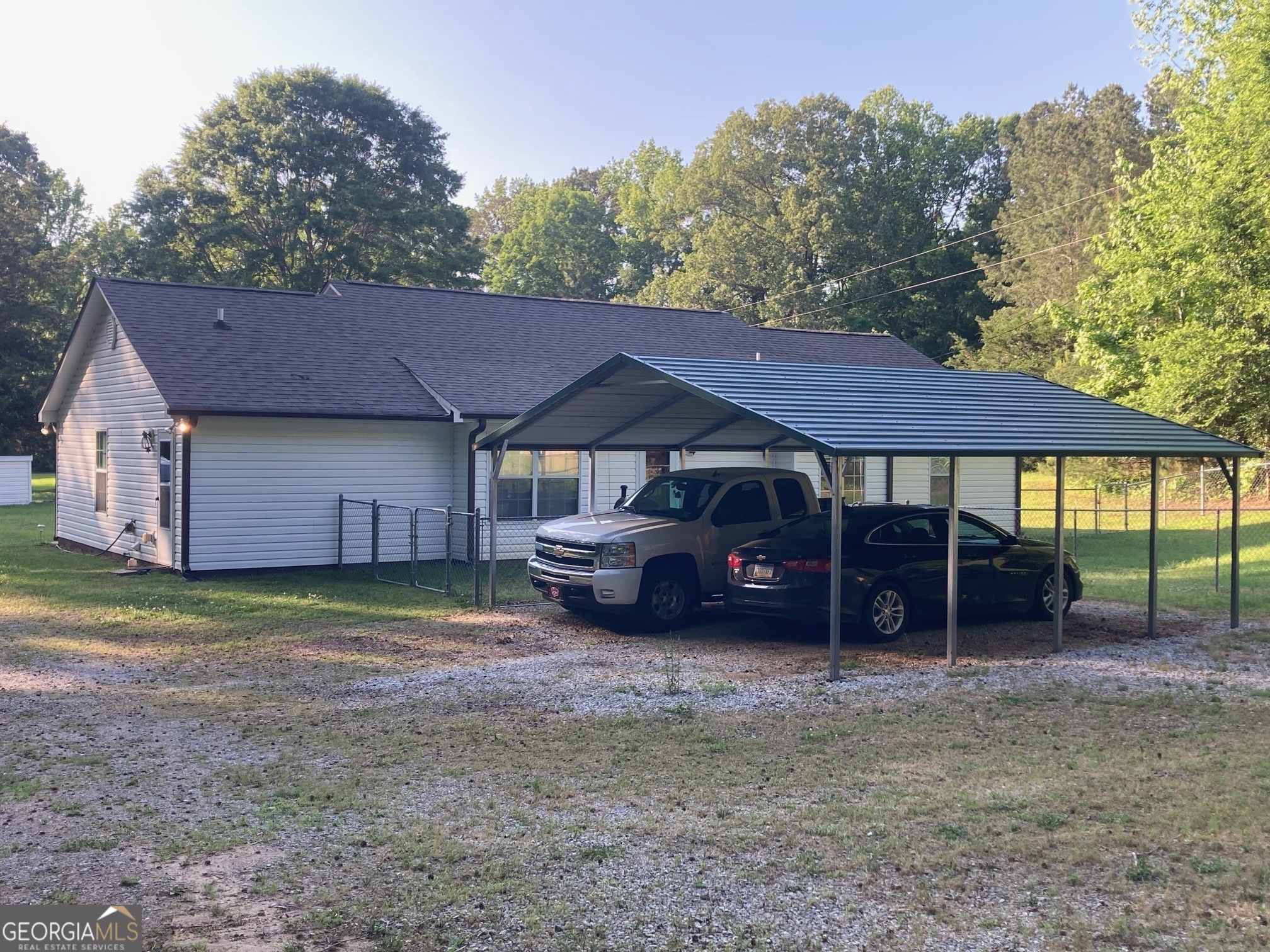 500 Moon RD