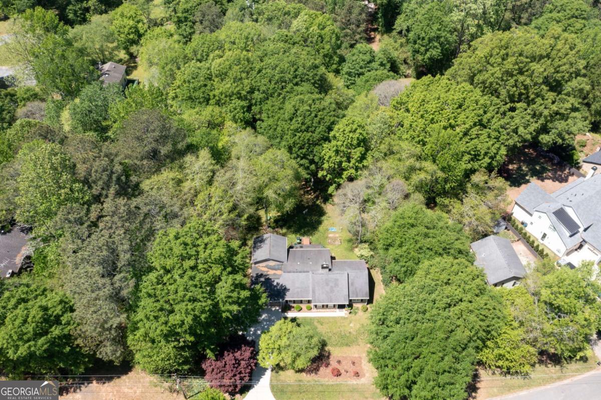 170 Mayfield CIR