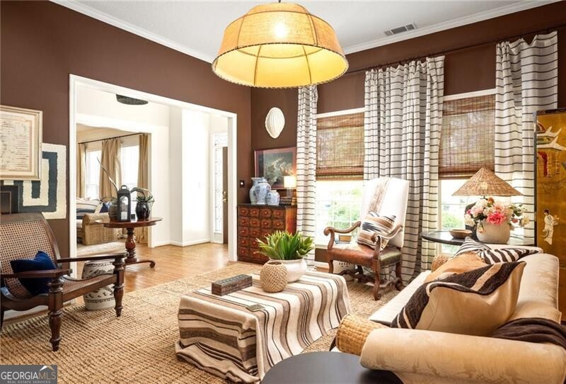 4385 Pinehollow CT