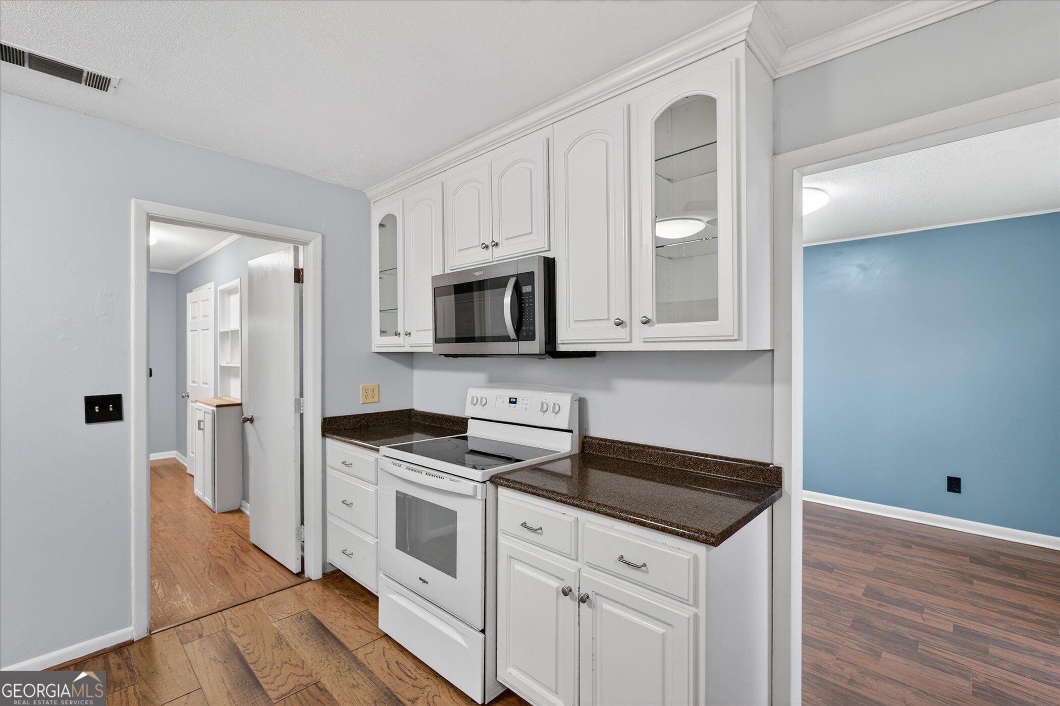 208 Bel Air DR