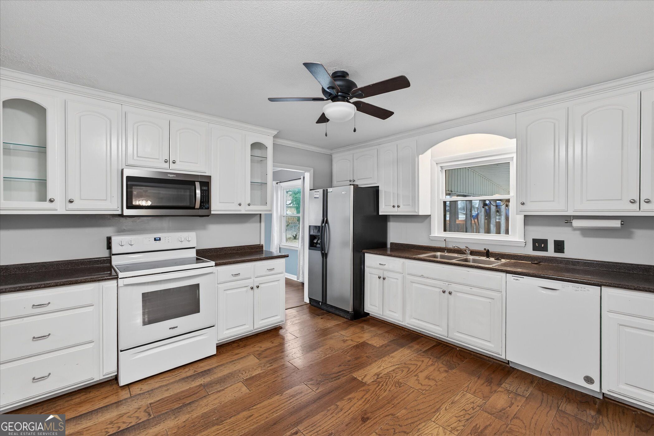 208 Bel Air DR