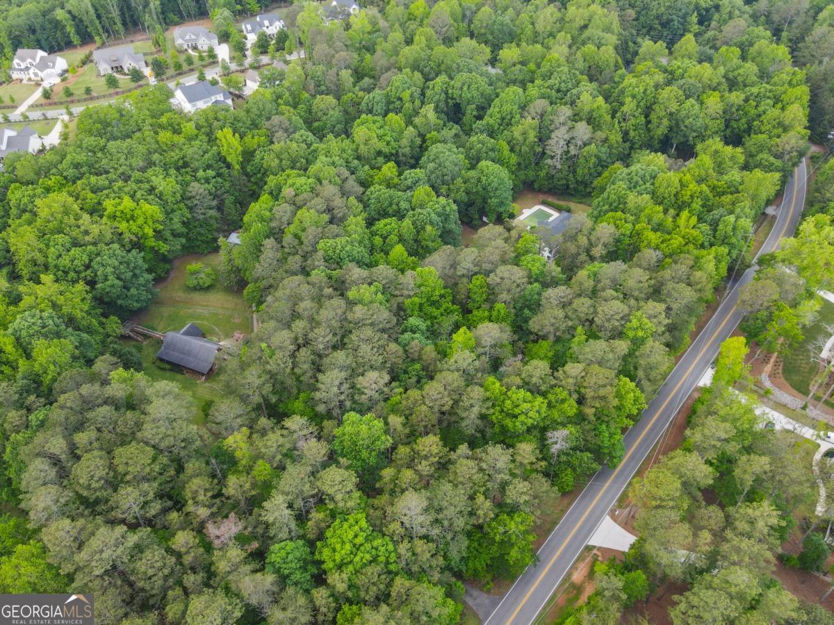 16335 Henderson RD