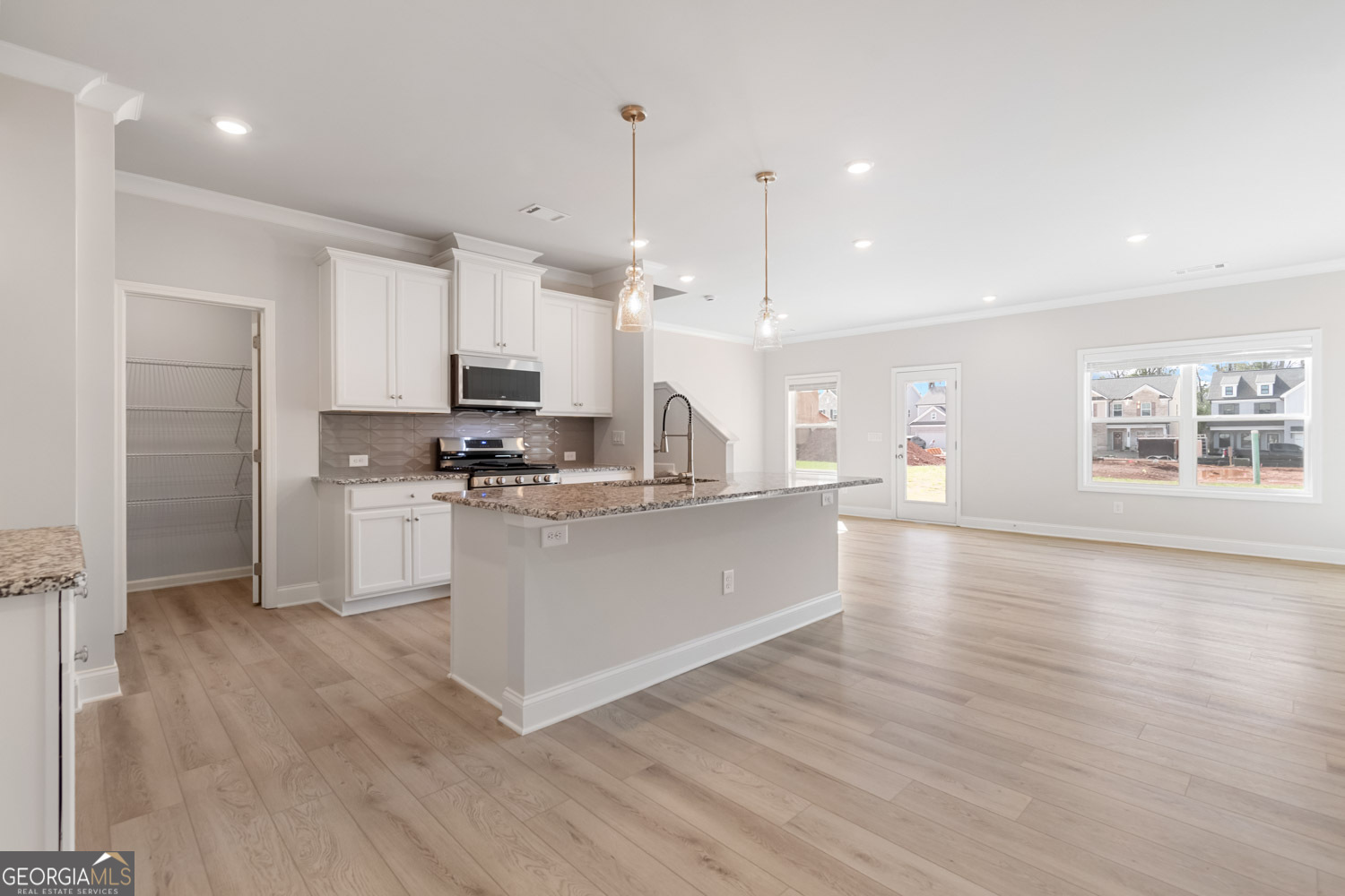 3467 Iron Hearth BND 117A