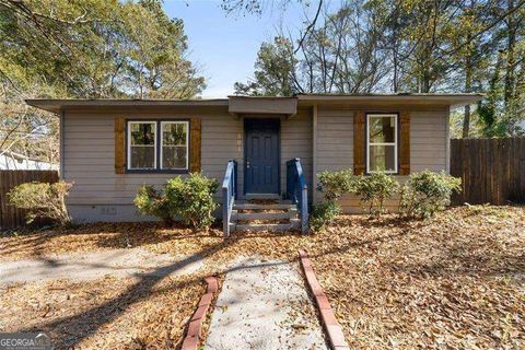 Photo of 501 Aberdeen Drive NW, Atlanta, GA 30318 (MLS # 10554588)