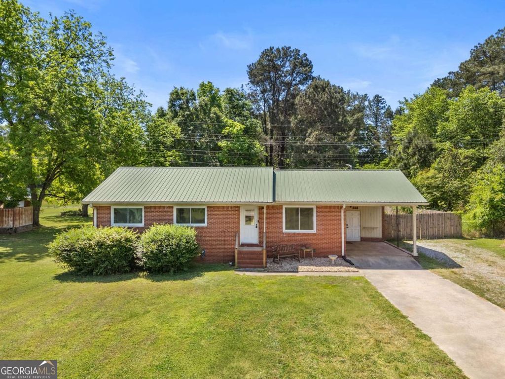 Photo of 1510 E Highway 16, Jackson, GA 30233 (MLS # 10737165)