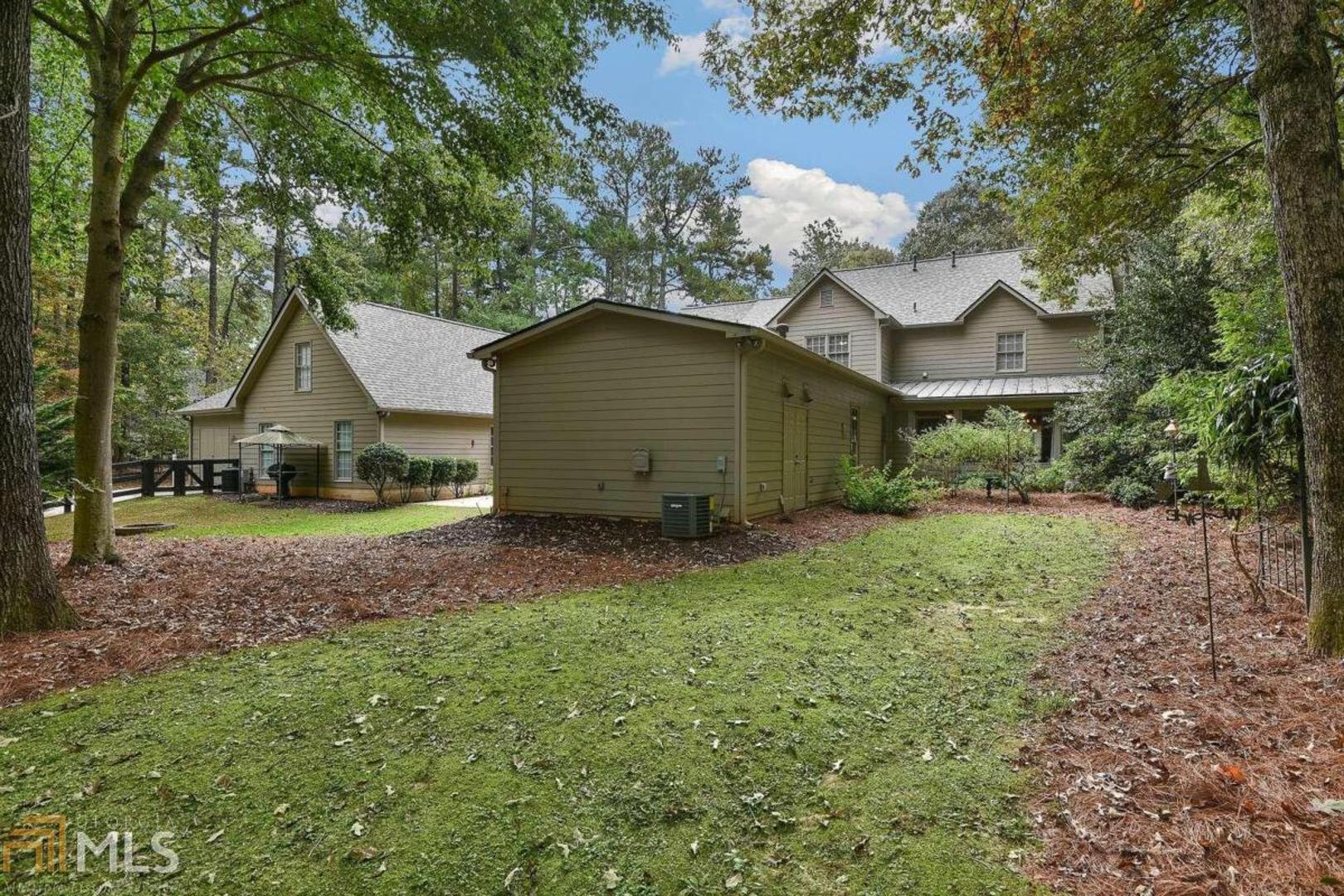 Haw Creek - Residential