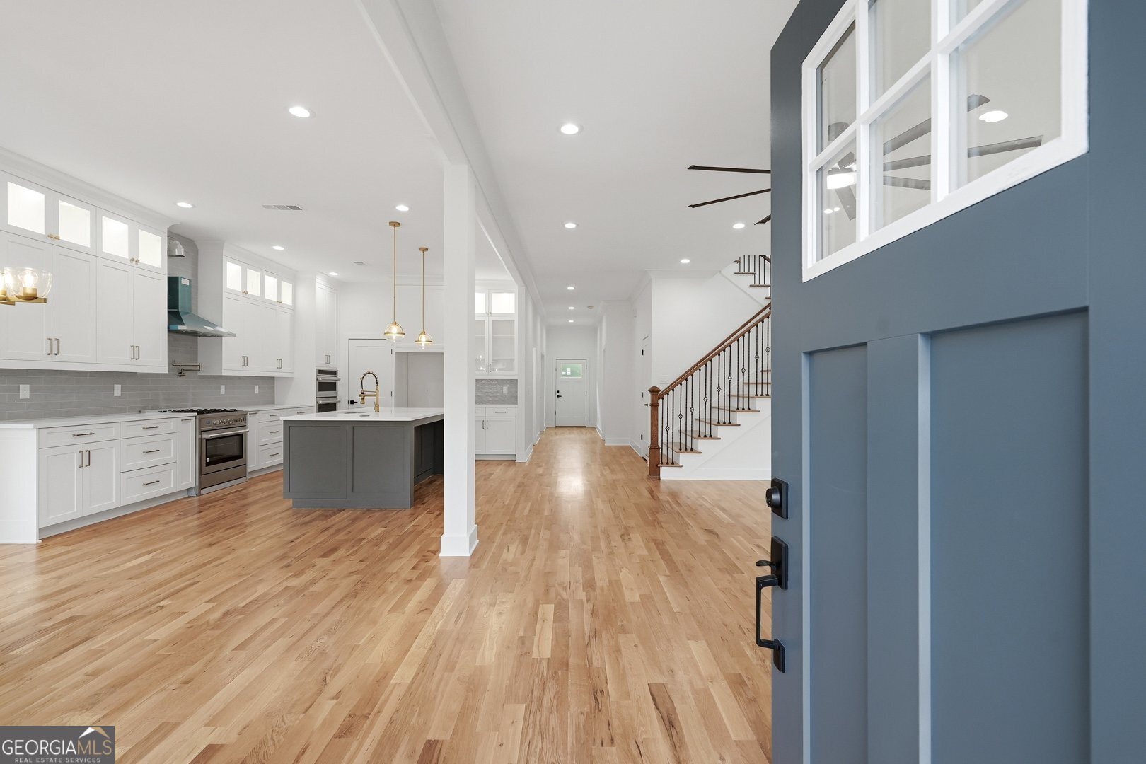 269 Ohm AVE