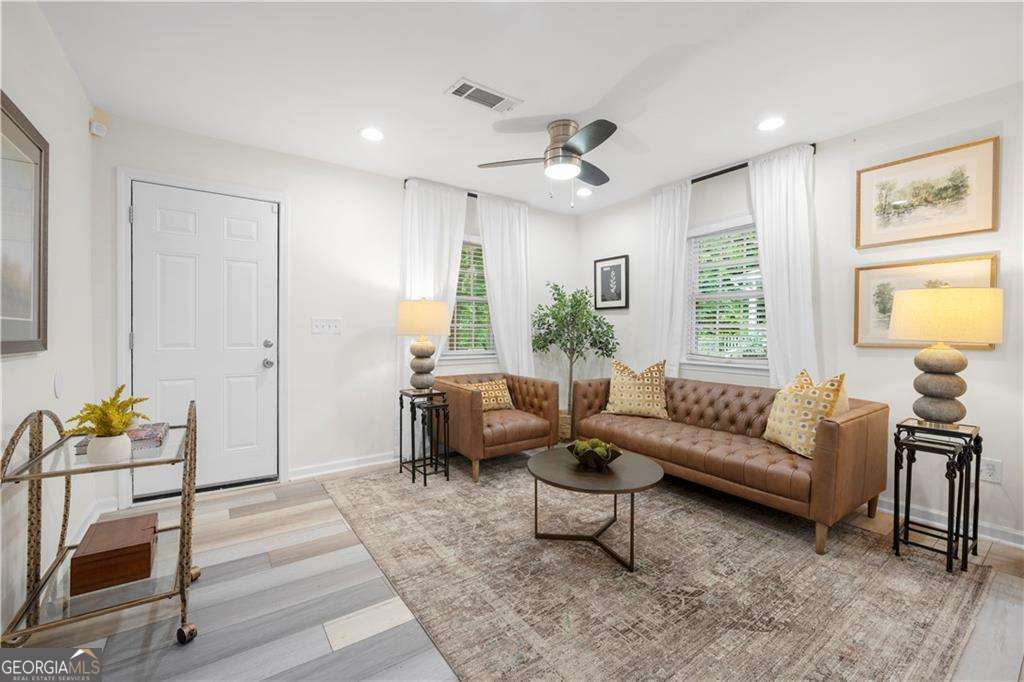 Photo of 170 Adeline Avenue NW, Atlanta, GA 30314 (MLS # 10687557)