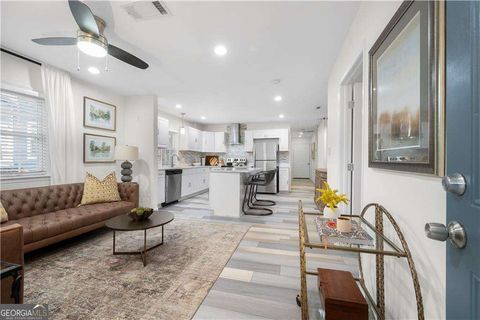 Photo of 170 Adeline Avenue NW, Atlanta, GA 30314 (MLS # 10687557)