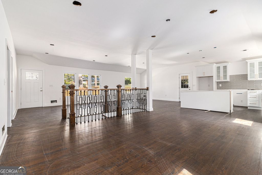 Photo of 266 Colewood Way, Sandy Springs, GA 30328 (MLS # 10710809)