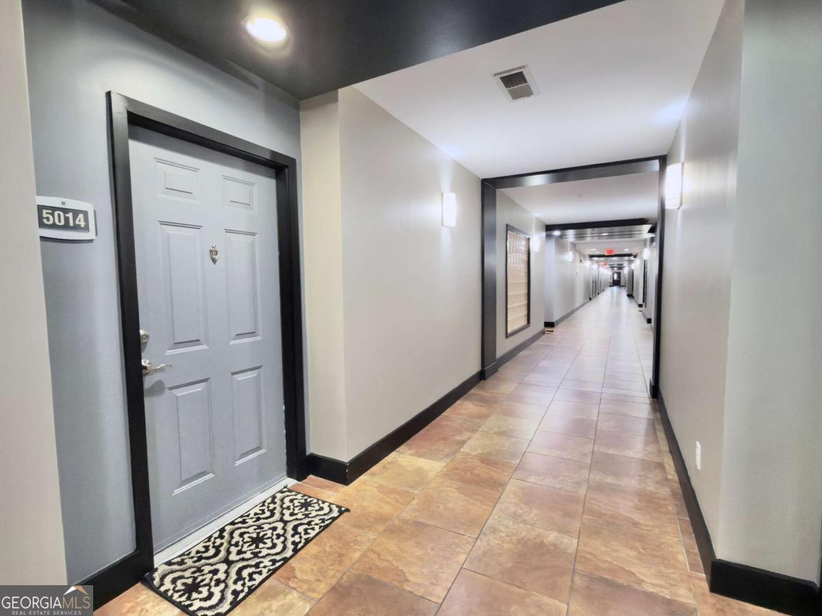 390 17th ST NW 5014
