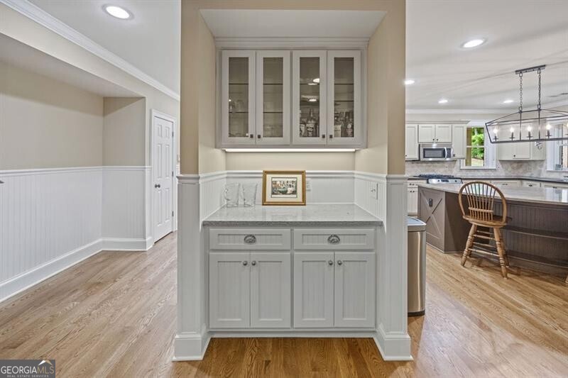 Canton, Georgia 30115, United States, 5 Bedrooms Bedrooms, ,6 BathroomsBathrooms,Residential,Active,131497