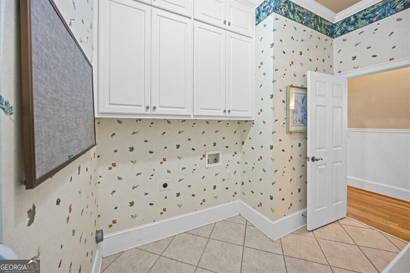 Canton, Georgia 30115, United States, 5 Bedrooms Bedrooms, ,6 BathroomsBathrooms,Residential,Active,131497