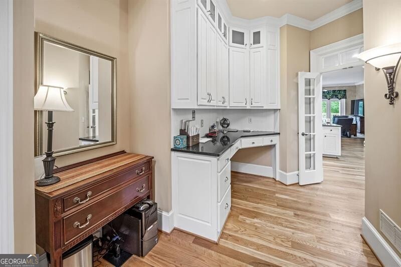 Canton, Georgia 30115, United States, 5 Bedrooms Bedrooms, ,6 BathroomsBathrooms,Residential,Active,131497