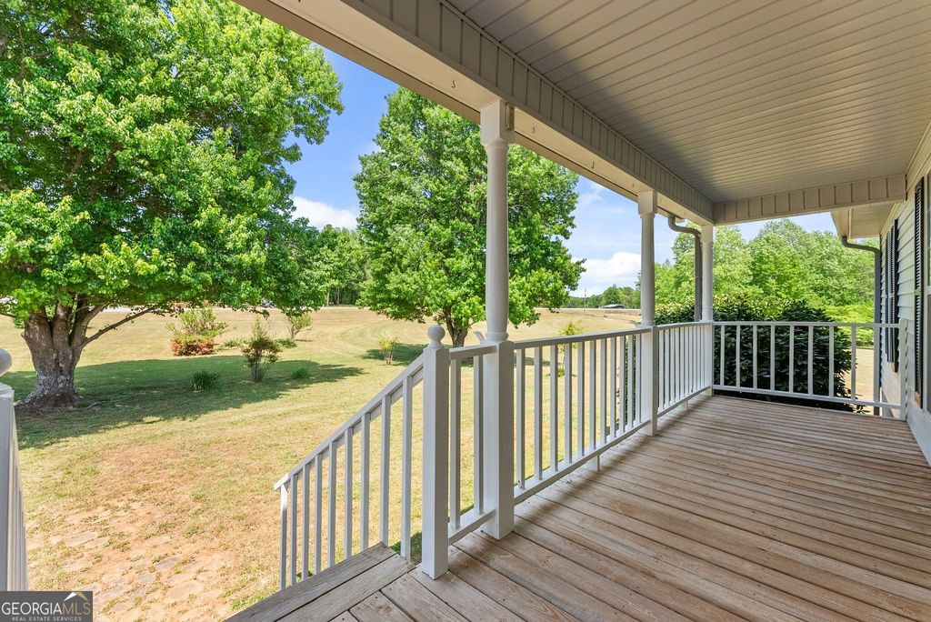 Photo of 1915 Westmoreland Road, Cleveland, GA 30528 (MLS # 10741454)