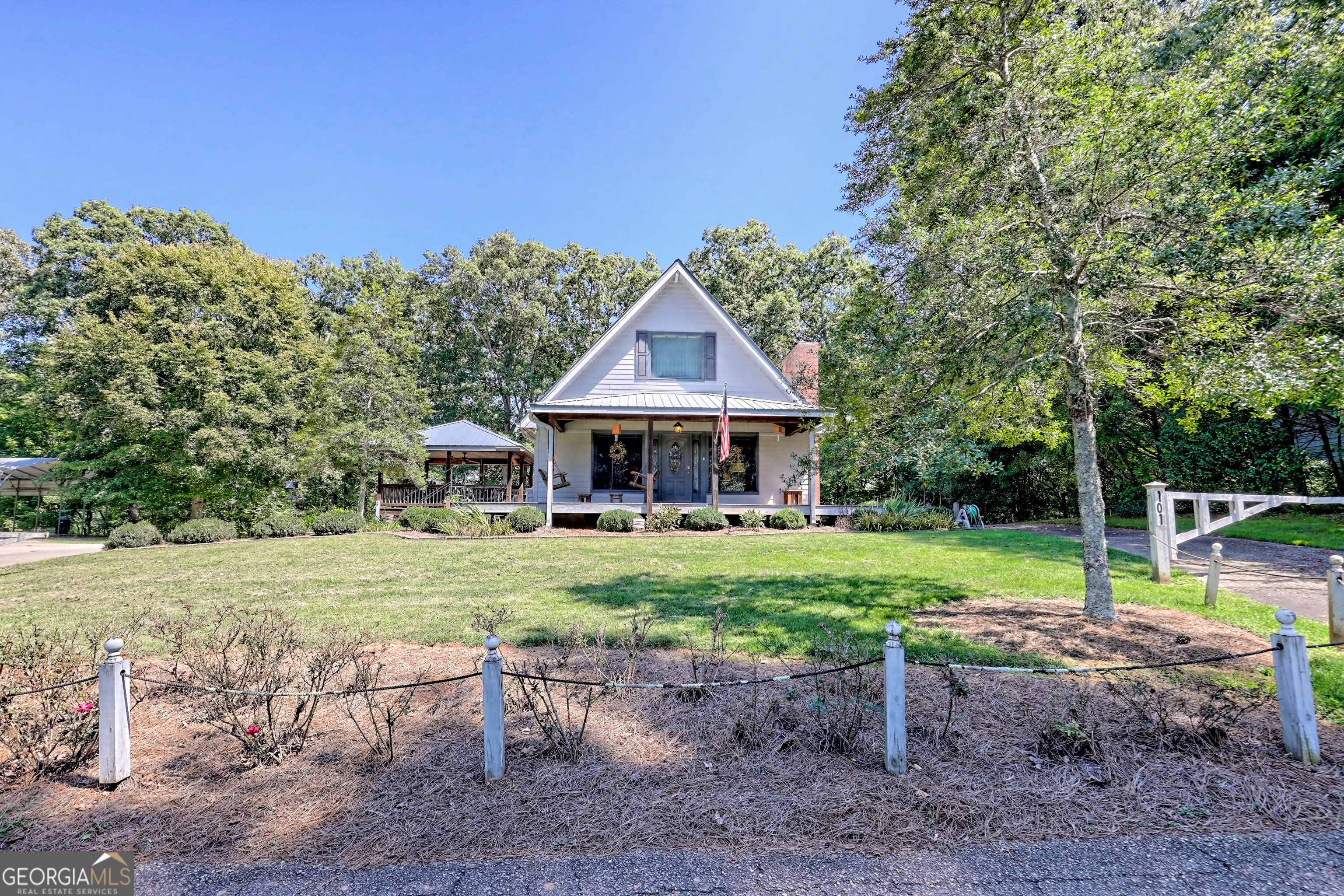 Otto, North Carolina 28763, United States, 3 Bedrooms Bedrooms, ,3 BathroomsBathrooms,Residential,Active,208694