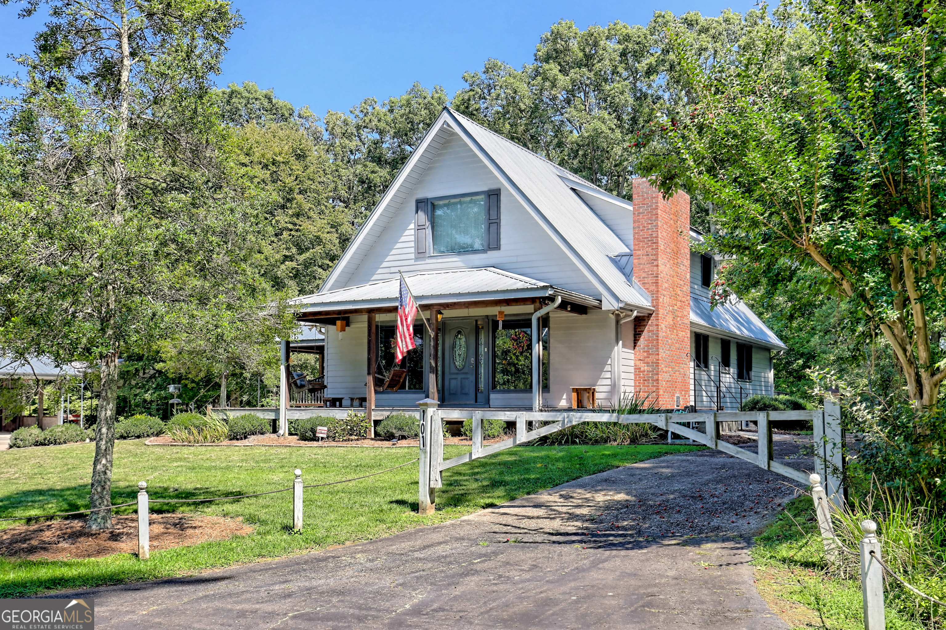 Otto, North Carolina 28763, United States, 3 Bedrooms Bedrooms, ,3 BathroomsBathrooms,Residential,Active,208694