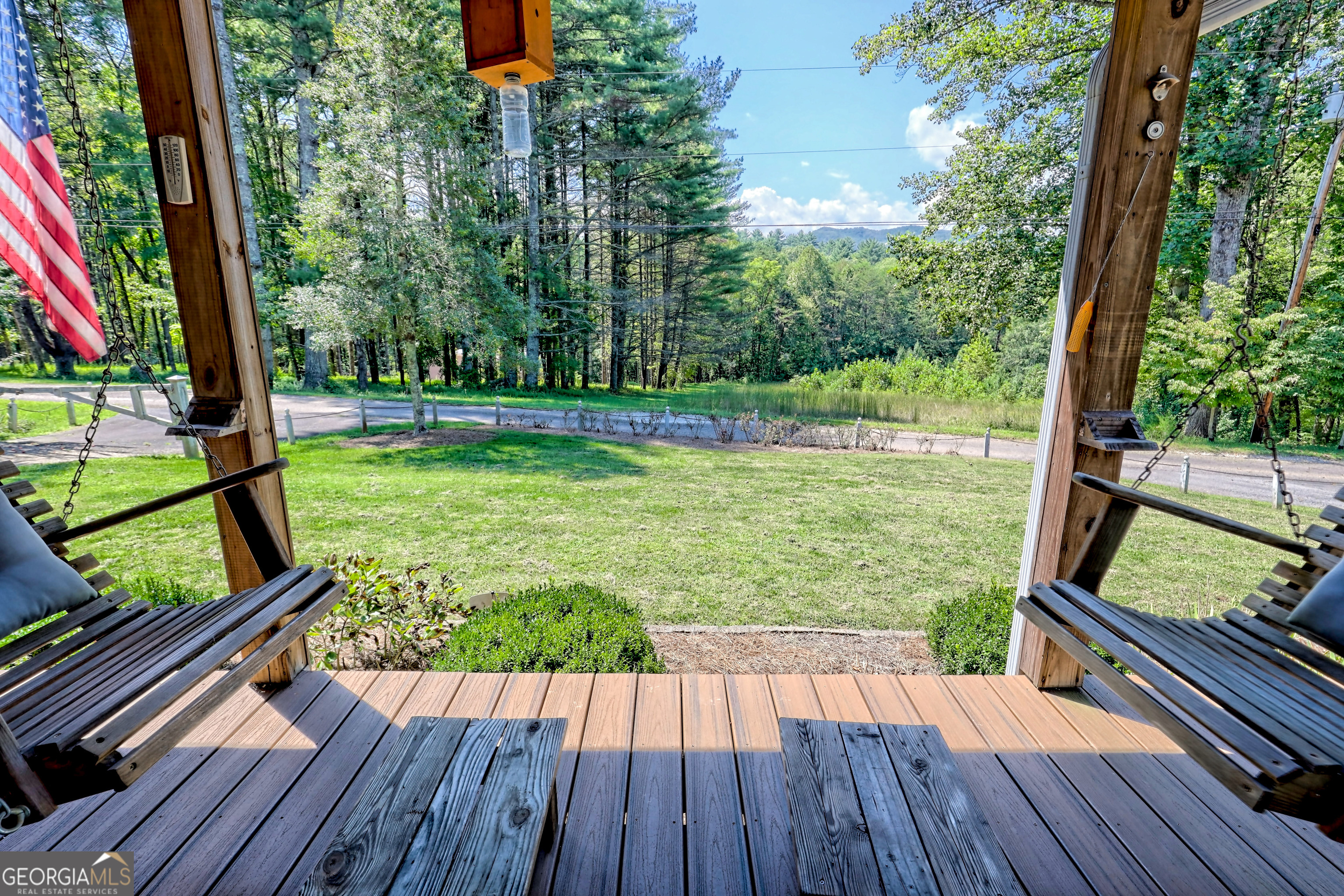 Otto, North Carolina 28763, United States, 3 Bedrooms Bedrooms, ,3 BathroomsBathrooms,Residential,Active,208694