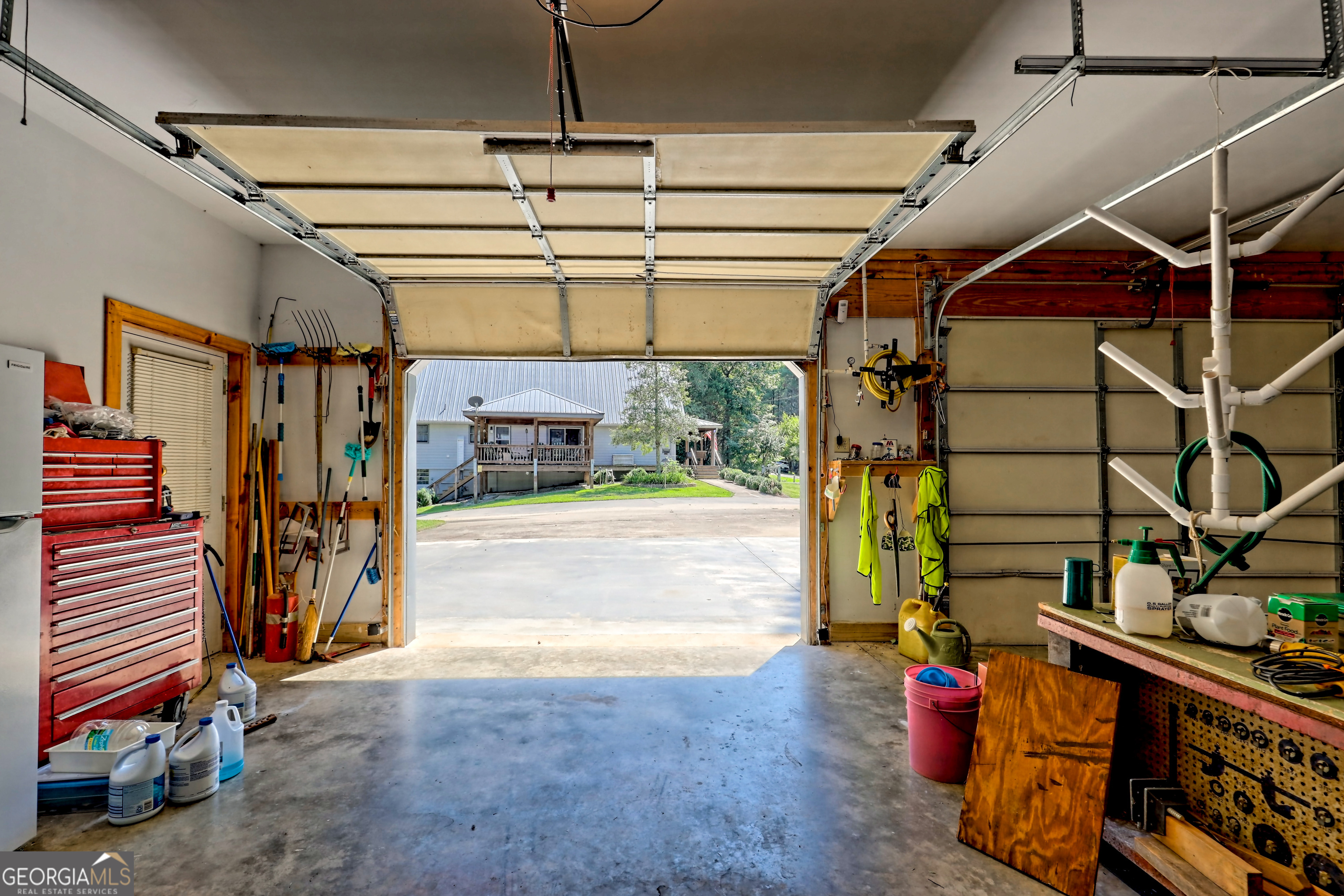 Otto, North Carolina 28763, United States, 3 Bedrooms Bedrooms, ,3 BathroomsBathrooms,Residential,Active,208694